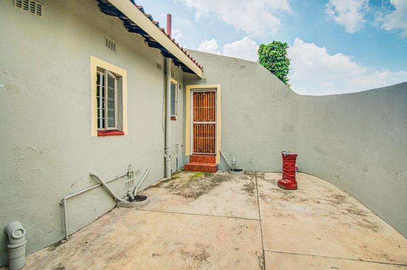 3 Bedroom Property for Sale in Birchleigh North Gauteng