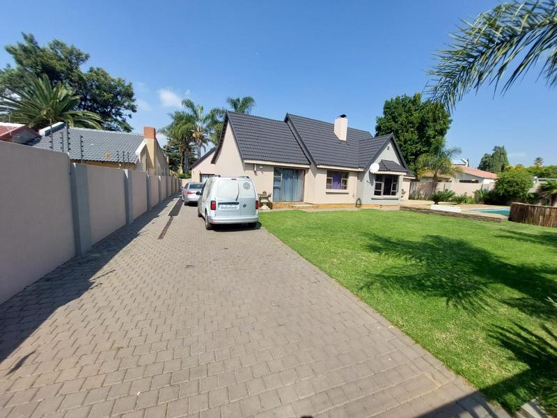 3 Bedroom Property for Sale in Terenure Gauteng