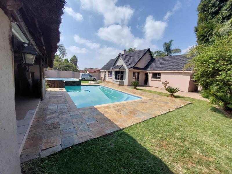 3 Bedroom Property for Sale in Terenure Gauteng