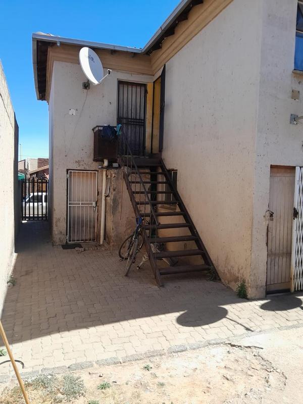 Commercial Property for Sale in Ililiba Gauteng