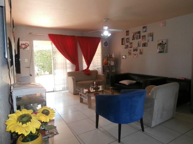 3 Bedroom Property for Sale in Brackendowns Gauteng