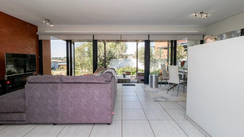 To Let 3 Bedroom Property for Rent in Jackal Creek Golf Estate Gauteng