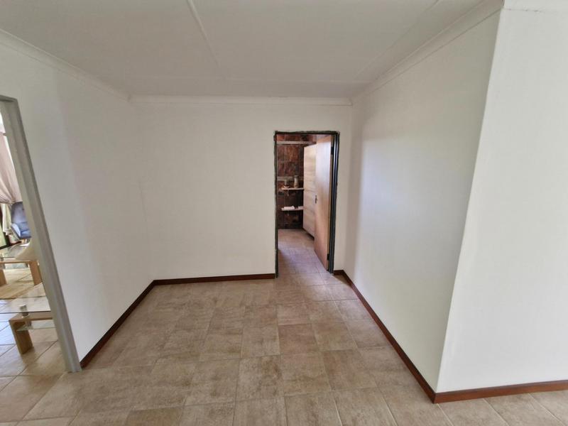 To Let 0 Bedroom Property for Rent in Mnandi Gauteng