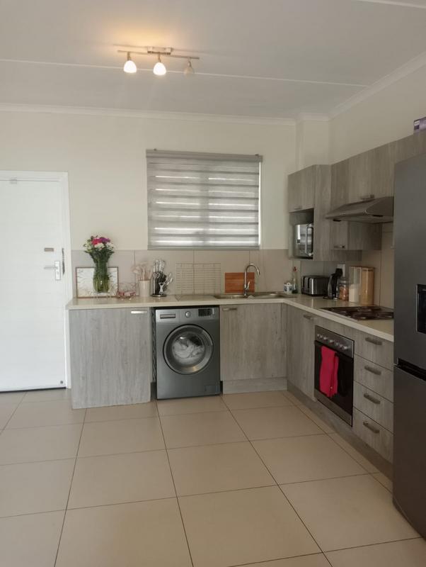 1 Bedroom Property for Sale in Carlswald Gauteng