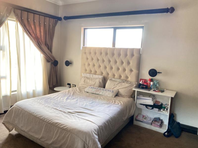To Let 5 Bedroom Property for Rent in Eldo Meadows Gauteng