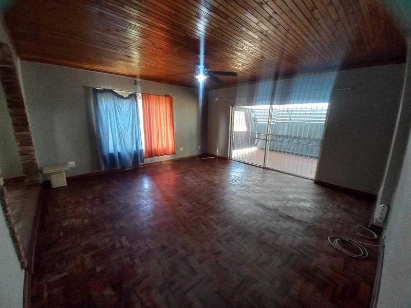 To Let 3 Bedroom Property for Rent in Claremont Gauteng