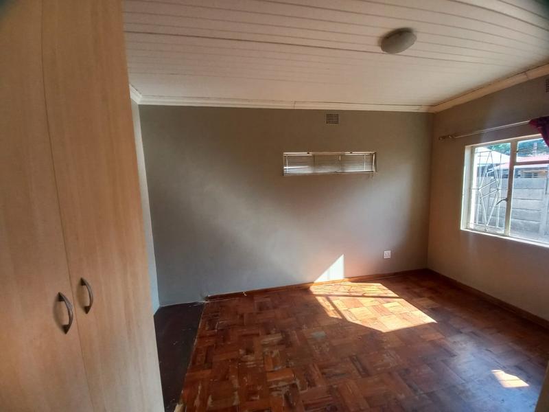 To Let 3 Bedroom Property for Rent in Claremont Gauteng