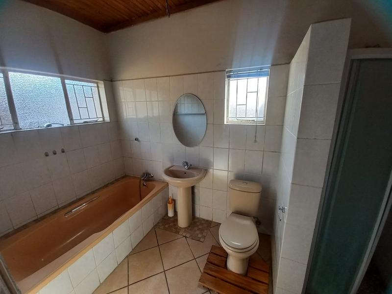 To Let 3 Bedroom Property for Rent in Claremont Gauteng