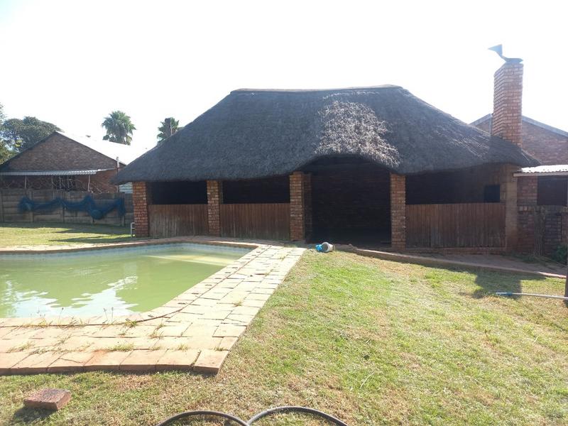 To Let 3 Bedroom Property for Rent in Claremont Gauteng