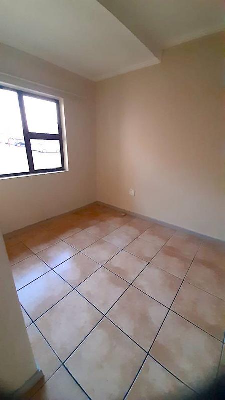 1 Bedroom Property for Sale in Sunninghill Gauteng