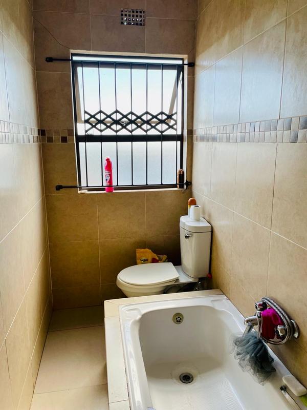 To Let 1 Bedroom Property for Rent in Hospital View Gauteng