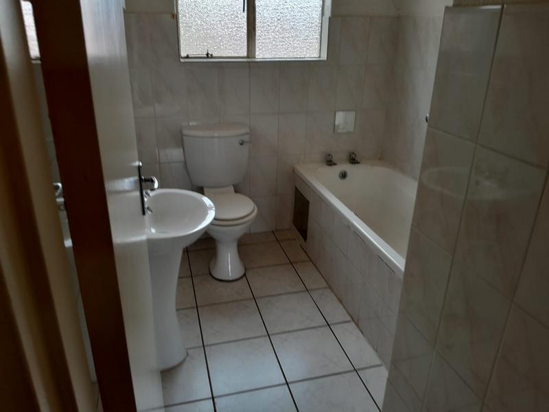 2 Bedroom Property for Sale in Eden Glen Gauteng