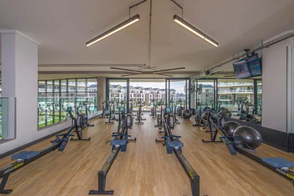 1 Bedroom Property for Sale in Waterfall Country Estate Gauteng