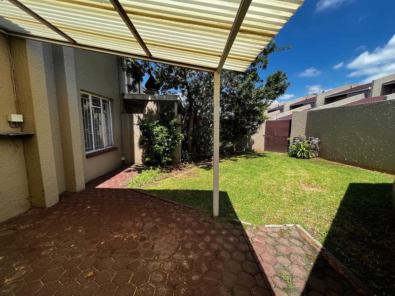 3 Bedroom Property for Sale in Weltevreden Park Gauteng