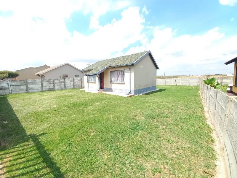 2 Bedroom Property for Sale in Etwatwa Gauteng