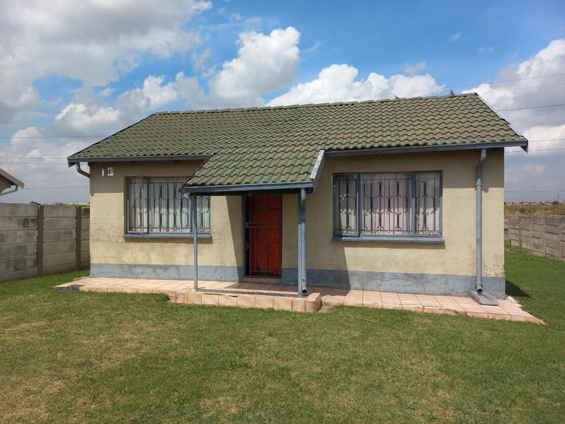 2 Bedroom Property for Sale in Etwatwa Gauteng