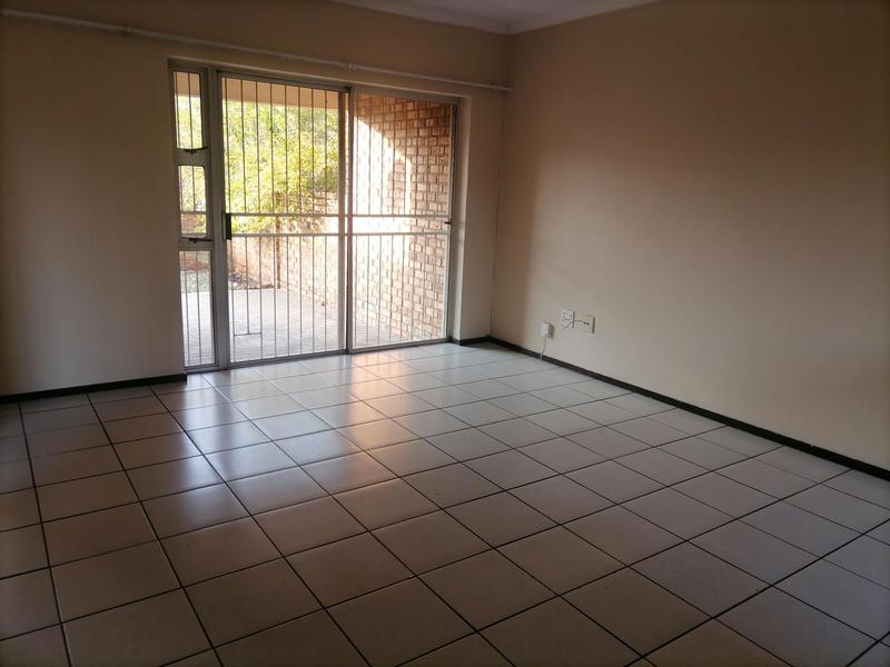 To Let 2 Bedroom Property for Rent in Pierre Van Ryneveld Gauteng