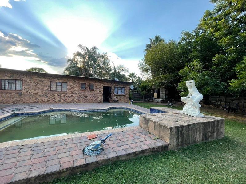 3 Bedroom Property for Sale in Capital Park Gauteng