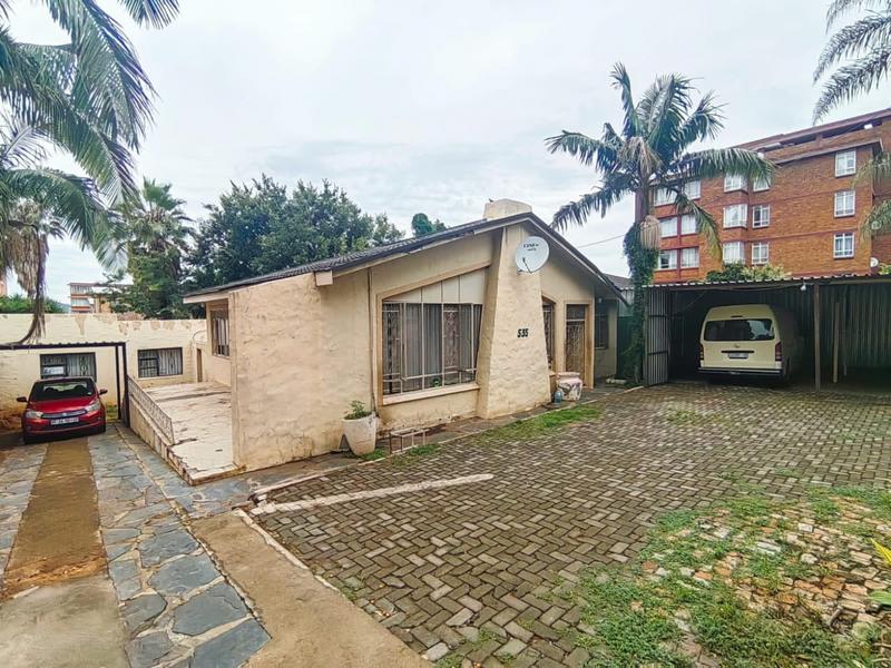 6 Bedroom Property for Sale in Wonderboom South Gauteng