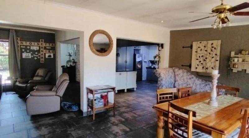 0 Bedroom Property for Sale in Flora Gardens Gauteng