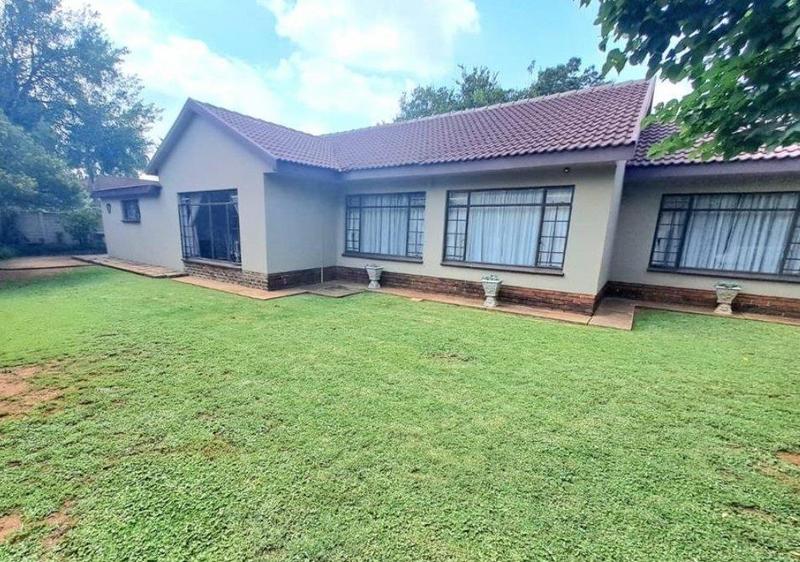 4 Bedroom Property for Sale in Arcon Park Gauteng