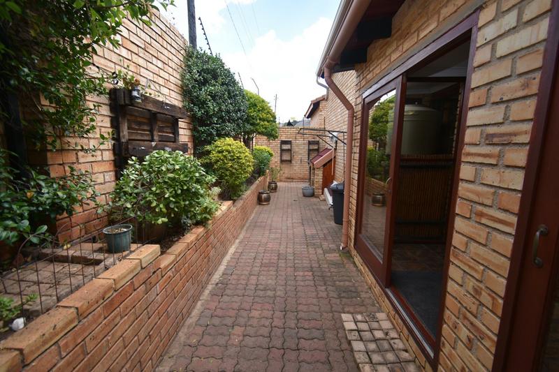 3 Bedroom Property for Sale in Chancliff Ridge Gauteng