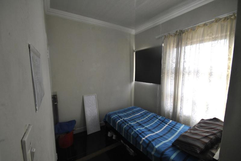 5 Bedroom Property for Sale in Dawn Park Gauteng