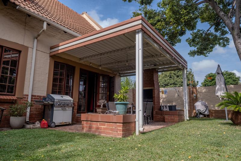 3 Bedroom Property for Sale in Equestria Gauteng