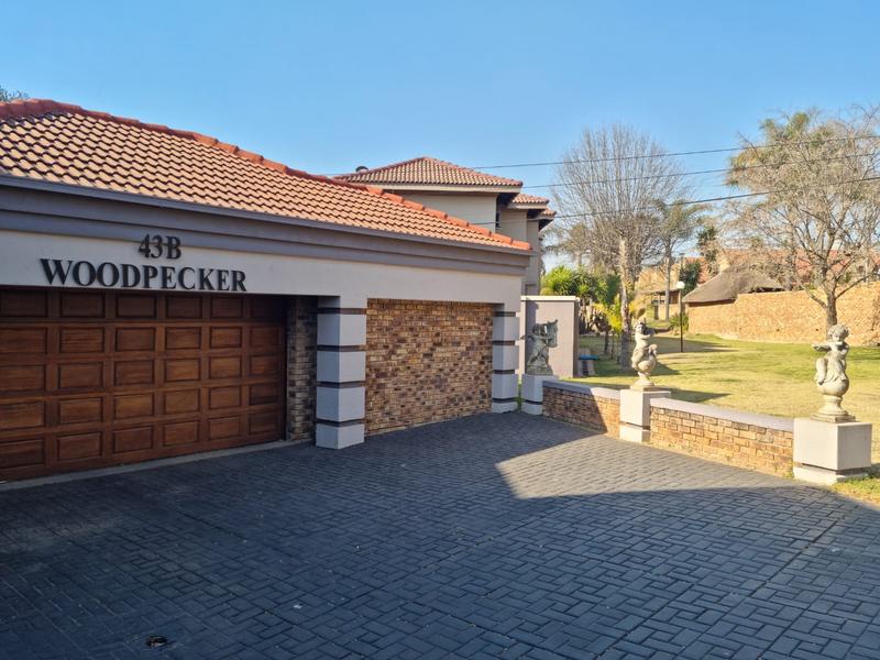 3 Bedroom Property for Sale in Blue Gill Estate Gauteng