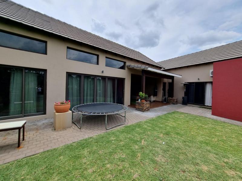 3 Bedroom Property for Sale in Copperleaf Estate Gauteng