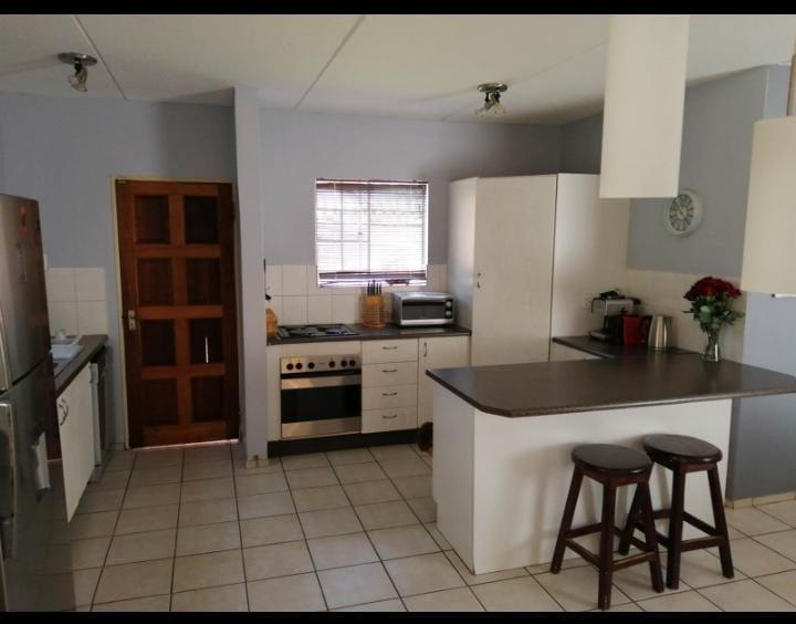 To Let 3 Bedroom Property for Rent in Wilgeheuwel Gauteng