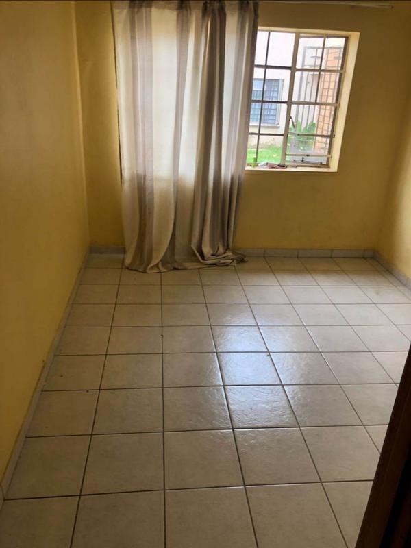 To Let 1 Bedroom Property for Rent in Primrose Gauteng