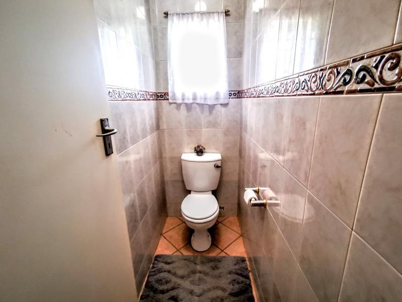 4 Bedroom Property for Sale in Annlin Gauteng