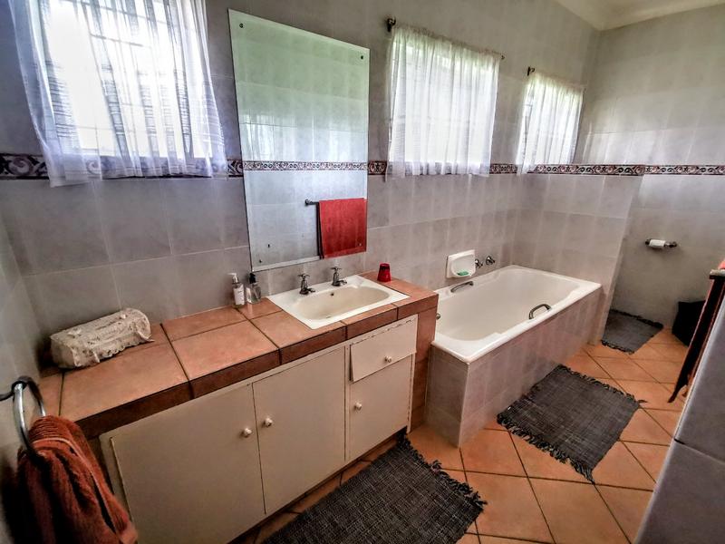 4 Bedroom Property for Sale in Annlin Gauteng