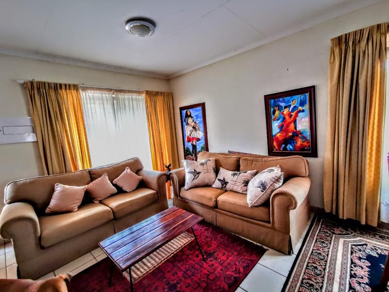 4 Bedroom Property for Sale in Annlin Gauteng