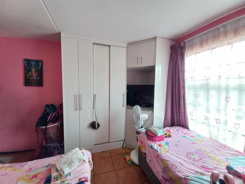 2 Bedroom Property for Sale in Bramley View Gauteng