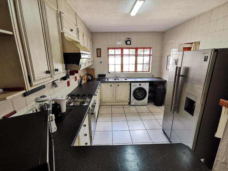 To Let 4 Bedroom Property for Rent in Northwold Gauteng