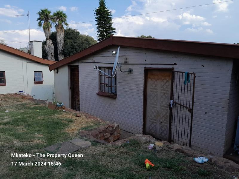 5 Bedroom Property for Sale in Proclamation Hill Gauteng