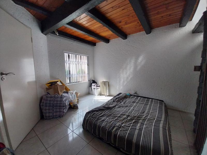 To Let 2 Bedroom Property for Rent in Bellairspark Gauteng