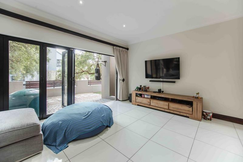 4 Bedroom Property for Sale in Copperleaf Estate Gauteng