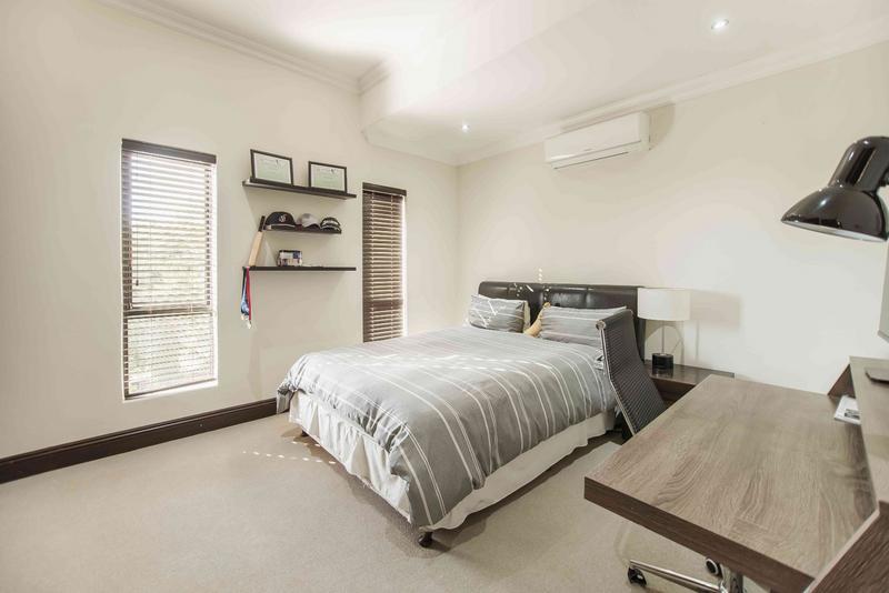 4 Bedroom Property for Sale in Copperleaf Estate Gauteng