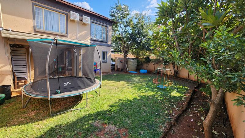 3 Bedroom Property for Sale in Annlin Gauteng