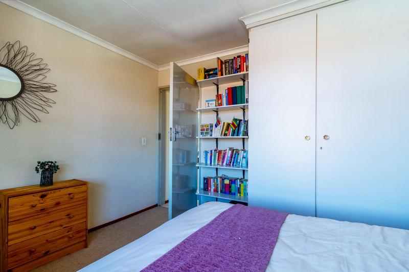 2 Bedroom Property for Sale in Northcliff Gauteng