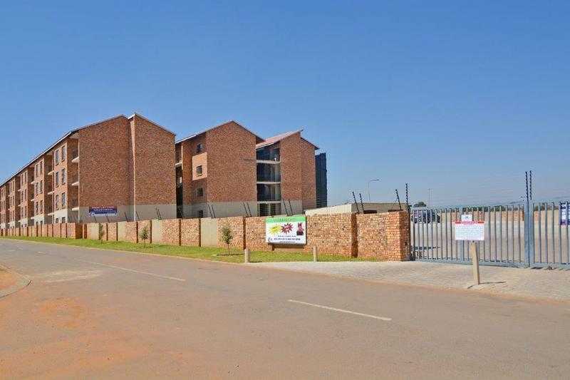 To Let 2 Bedroom Property for Rent in Chiawelo Gauteng