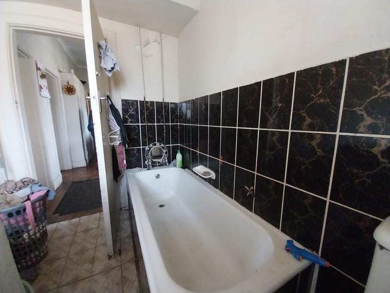 2 Bedroom Property for Sale in West Village Gauteng