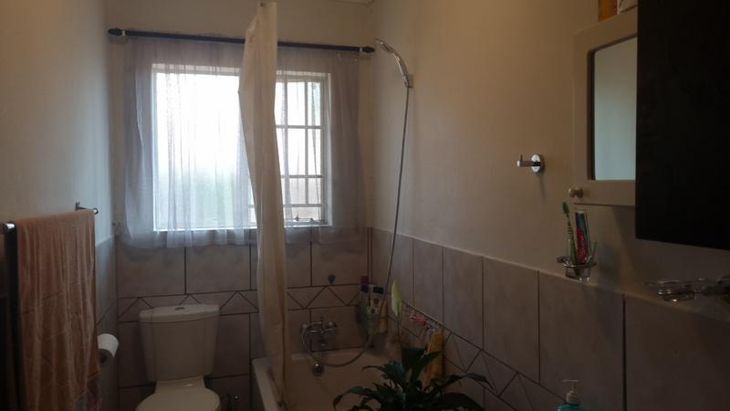 3 Bedroom Property for Sale in Annlin Gauteng