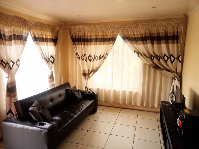 3 Bedroom Property for Sale in Bekkersdal Gauteng