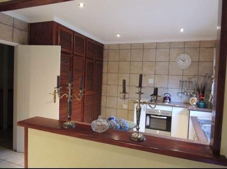 To Let 2 Bedroom Property for Rent in Lodeyko Gauteng