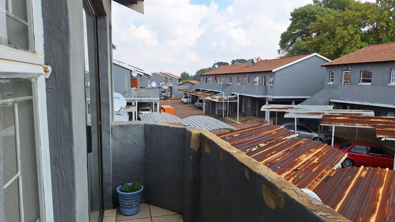 To Let 2 Bedroom Property for Rent in Pollak Park Gauteng