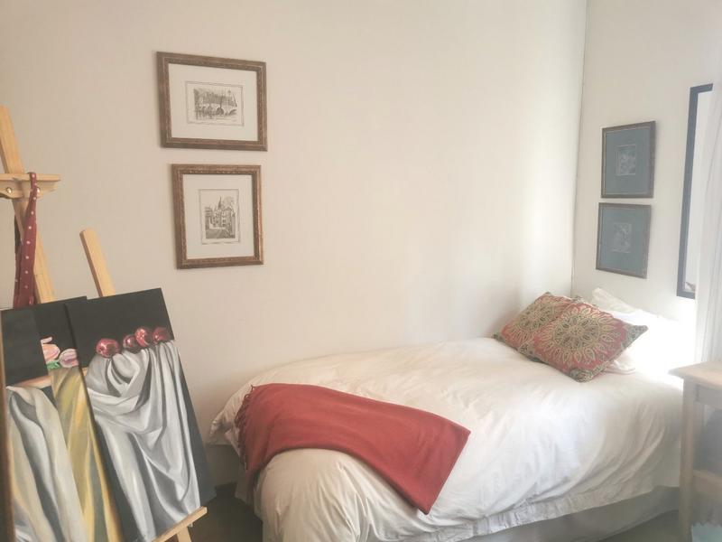 2 Bedroom Property for Sale in Faerie Glen Gauteng